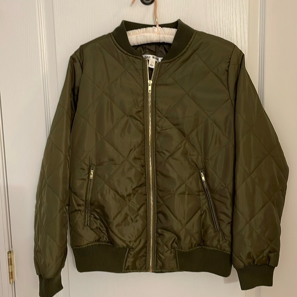 Juniors large light weight jacket. New without tags. Never worn!